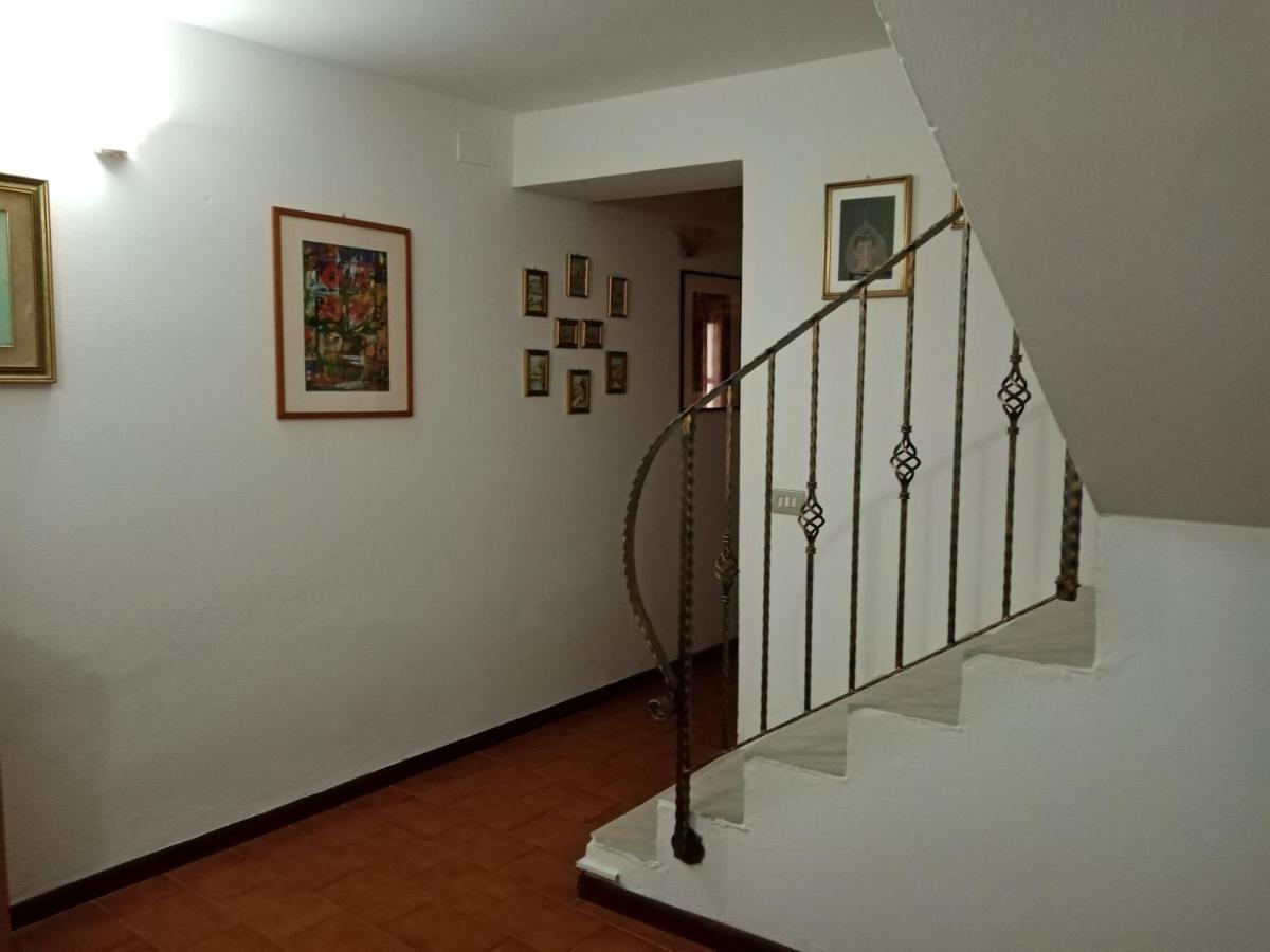 La Casa Di Gaia Villa Cabras Exterior photo