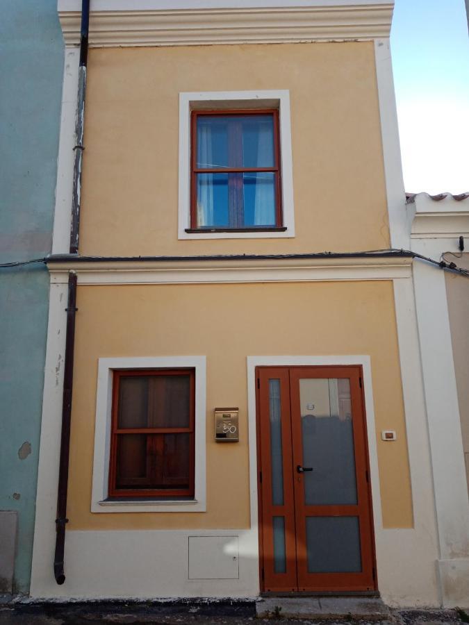 La Casa Di Gaia Villa Cabras Exterior photo